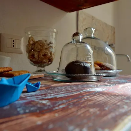 Dimora Corte Consiglio Couette-café Gallipoli