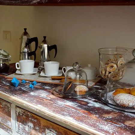 Couette-café Dimora Corte Consiglio 3*
